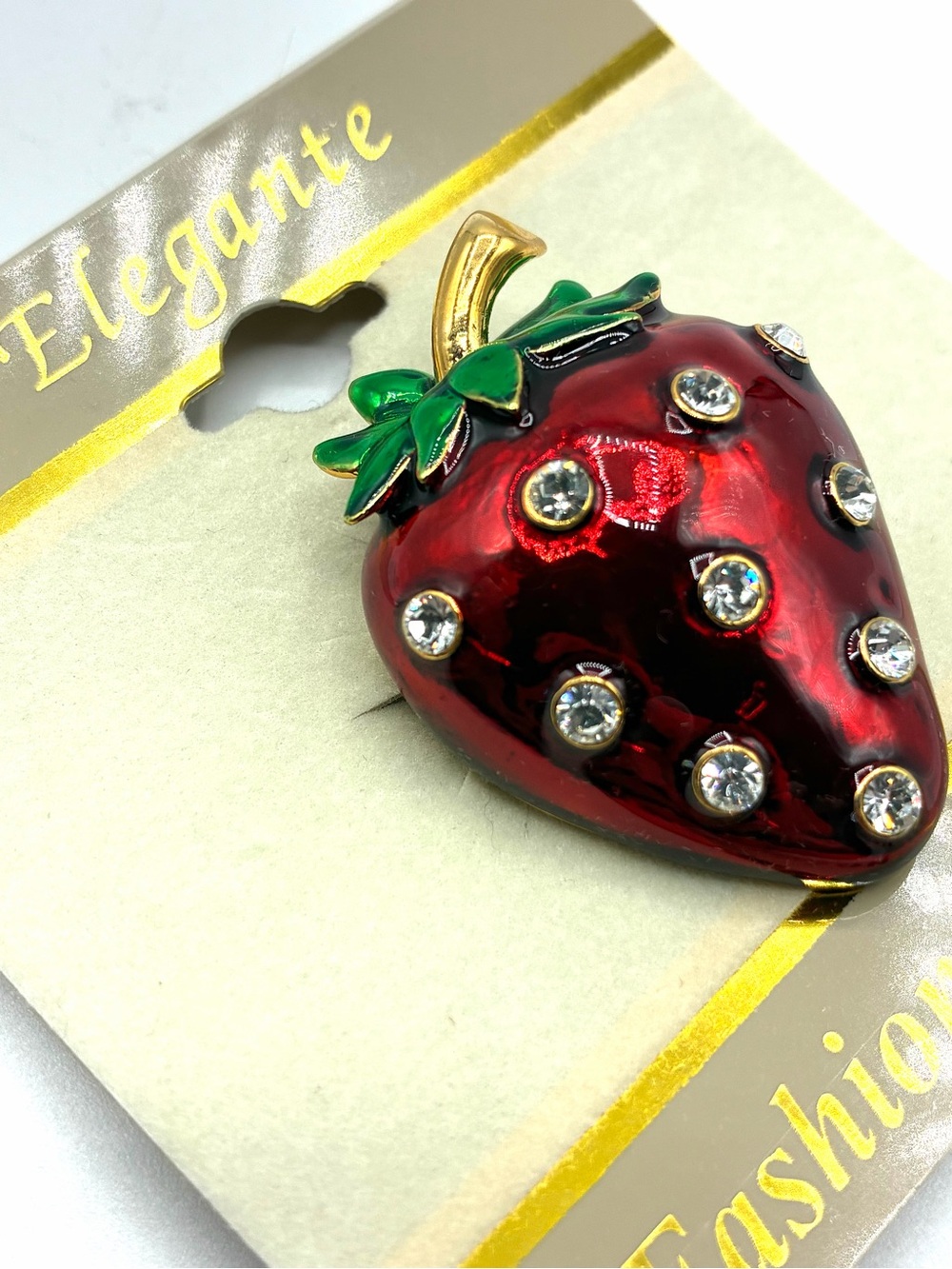2005 Strawberry Rhinestone Enamel Brooch Pin Red Green Gold Tone Fruit Cute
